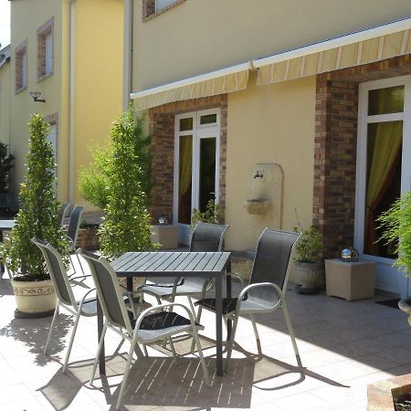 Bed and Breakfast L'Appentis Binson-et-Orquigny Exterior foto